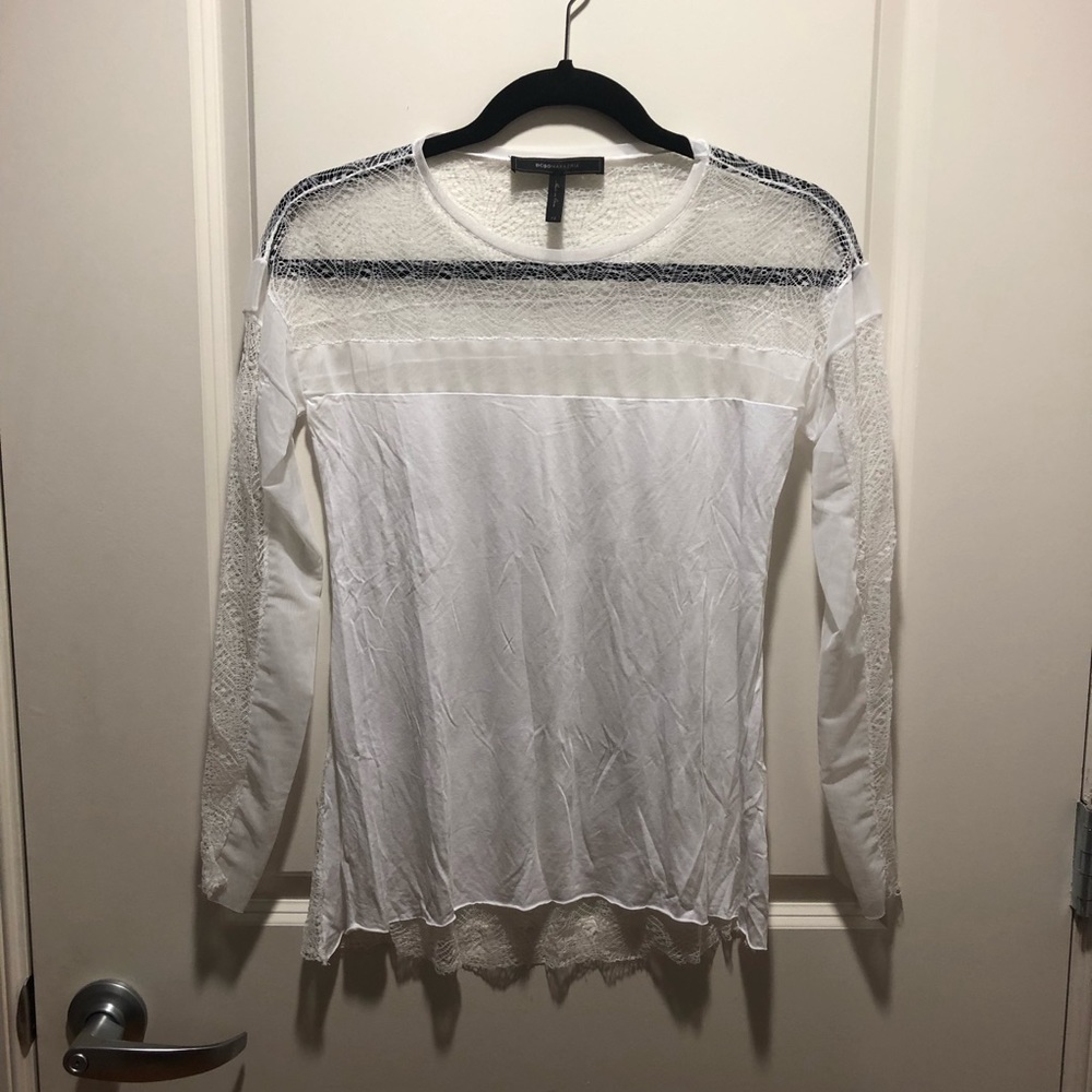 BCBGMaxAzria White Top